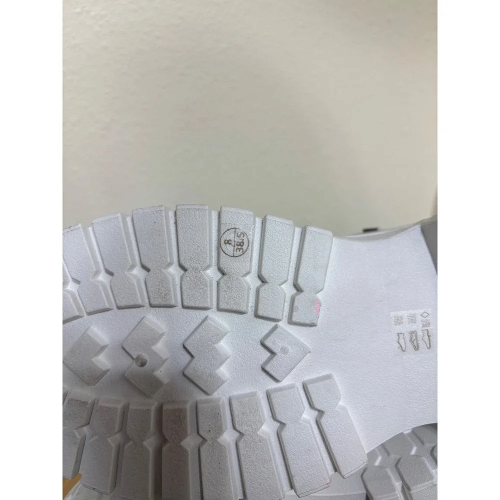 Dirty Laundry Dashh Puff Platform Bootie Size 8 Silver Metallic Quilted Puffer